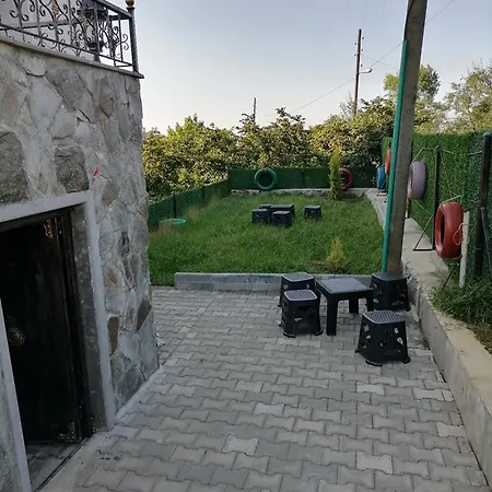 公寓 تشيلبي هوليداي هاوس *