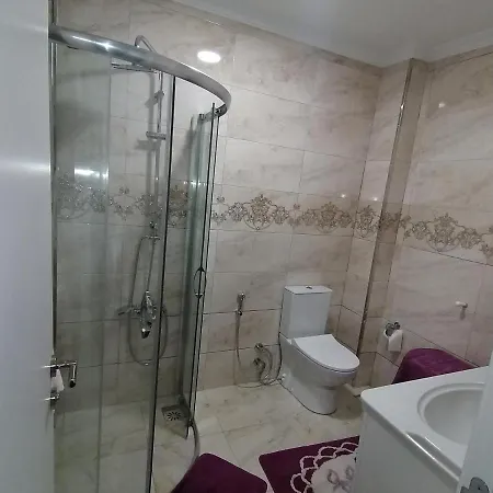 Apartment تشيلبي هوليداي هاوس *