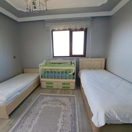 Apartment تشيلبي هوليداي هاوس Trabzon