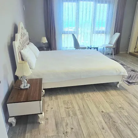 Apartment تشيلبي هوليداي هاوس